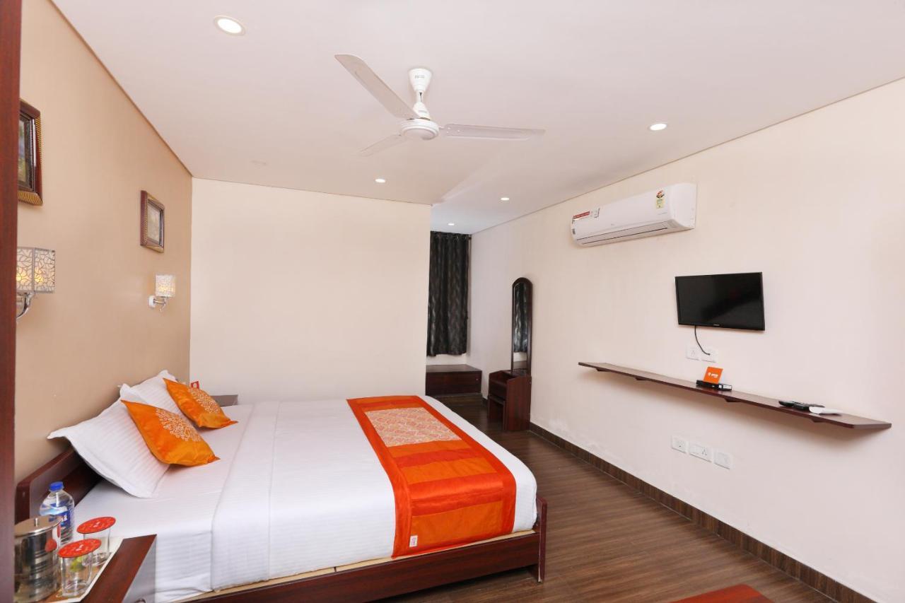 Hotel Oyo 1001 Palmtree Corporate Anna Nagar à Chennai Extérieur photo