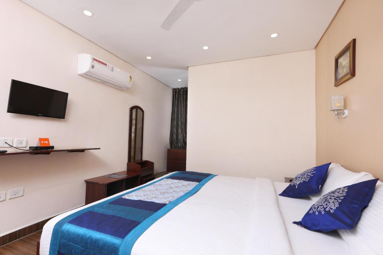 Hotel Oyo 1001 Palmtree Corporate Anna Nagar à Chennai Extérieur photo